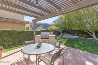 Single Family Residence, 2594 Oak Valley ln, Thousand Oaks, CA 91362 - 28