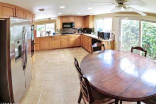 Single Family Residence, 3274 Cherrywood dr, Thousand Oaks, CA 91360 - 4