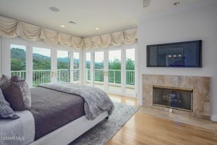 Single Family Residence, 7111 Los Coyotes pl, Camarillo, CA 93012 - 32