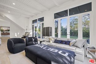 Single Family Residence, 6738 Fernhill dr, Malibu, CA 90265 - 14