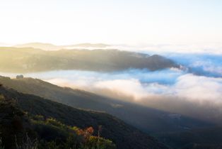 Single Family Residence, 9950 COTHARIN rd, Malibu, CA 90265 - 46