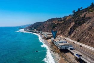 Single Family Residence, 20460 Pacific Coast hwy, Malibu, CA 90265 - 32