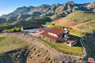 Single Family Residence, 12486 Yerba Buena rd, Malibu, CA 90265 - 58