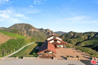 Single Family Residence, 12486 Yerba Buena rd, Malibu, CA 90265 - 9