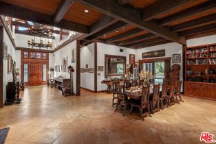 Single Family Residence, 12486 Yerba Buena rd, Malibu, CA 90265 - 17