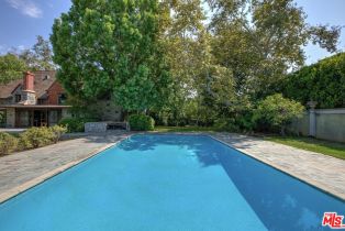 Single Family Residence, 9463 Sunset blvd, Beverly Hills, CA 90210 - 9