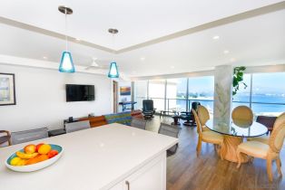 , 1750 Avenida Del Mundo, Coronado, CA 92118 - 3