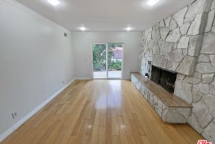 Single Family Residence, 2945 Greenwich rd, Glendale, CA 91206 - 3