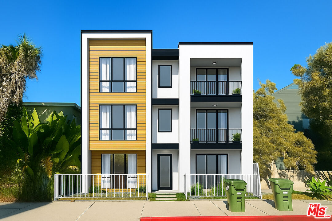 , 1917 4th st, Santa Monica, CA 90405 - 1