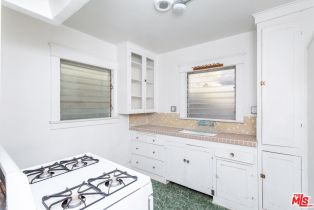 Residential Income, 2535 6th st, Santa Monica, CA 90405 - 9