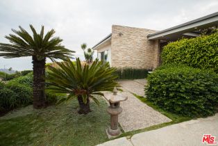 Single Family Residence, 1409 Lachman ln, Pacific Palisades, CA 90272 - 10