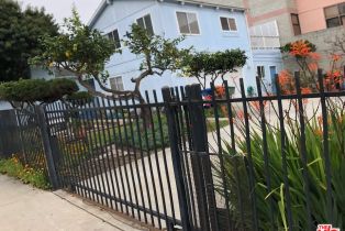 Single Family Residence, 138 Bicknell ave, Santa Monica, CA 90405 - 3