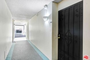 Condominium, 5460 White Oak ave, Encino, CA 91316 - 3