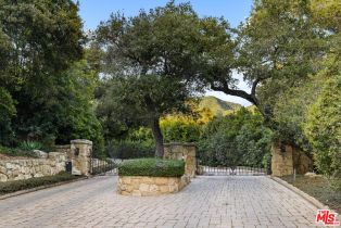 , 1385 Oak Creek Canyon rd, Montecito, CA 93108 - 3