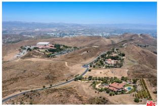 , 70 Presidential dr, Simi Valley, CA 93065 - 4