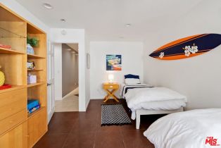 Single Family Residence, 5916 Via Zurita, La Jolla, CA 92037 - 24