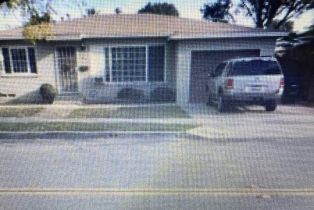 Residential Income, 1071 Walnut st, Tustin, CA 92780 - 2