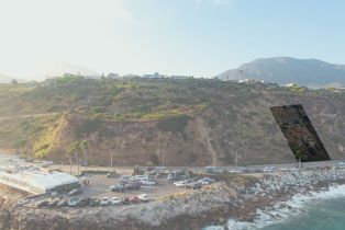 , 18429 Pacific Coast hwy, Malibu, CA 90265 - 3