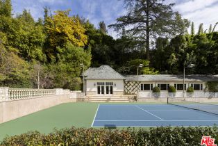 Single Family Residence, 9555 Heather rd, Beverly Hills, CA 90210 - 62