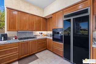 Single Family Residence, 201 Loch Lomond rd, Rancho Mirage, CA 92270 - 15