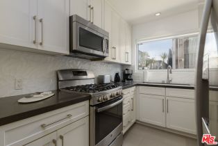 , 8917 CYNTHIA st, West Hollywood , CA 90069 - 6