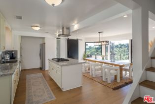 Single Family Residence, 3800 Scadlock ln, Sherman Oaks, CA 91403 - 8