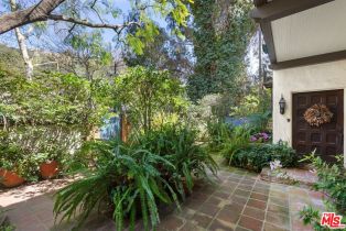 Single Family Residence, 1721 Benedict Canyon dr, Beverly Hills, CA 90210 - 16