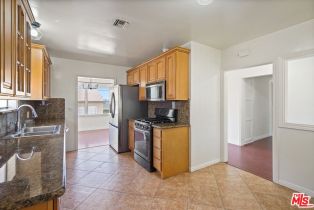 Single Family Residence, 2025 Jolley dr, Burbank, CA 91504 - 17