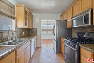 Single Family Residence, 2025 Jolley dr, Burbank, CA 91504 - 15