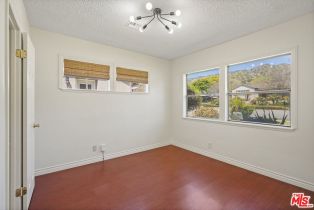 Single Family Residence, 2025 Jolley dr, Burbank, CA 91504 - 14