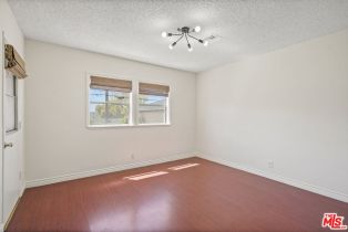 Single Family Residence, 2025 Jolley dr, Burbank, CA 91504 - 12