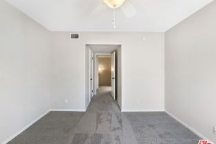 Condominium, 18743 Hatteras st, Tarzana, CA 91356 - 24