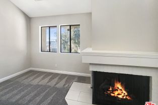 Condominium, 18743 Hatteras st, Tarzana, CA 91356 - 18