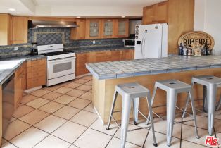 , 21003 Pacific Coast hwy, Malibu, CA 90265 - 4