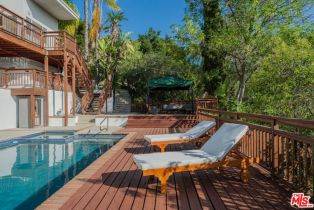 , 3951 Sunswept dr, Studio City, CA 91604 - 4