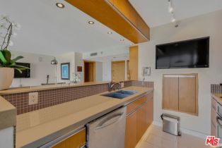 Condominium, 201 Ocean ave, Santa Monica, CA 90402 - 7