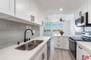 Condominium, 900 Euclid st, Santa Monica, CA 90403 - 2