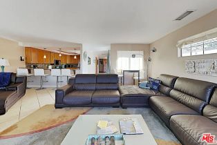 Condominium, 613 Balboa blvd, Newport Beach, CA 92661 - 4