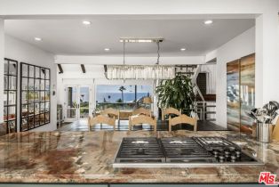 , 739 Manzanita dr, Laguna Beach, CA 92651 - 8