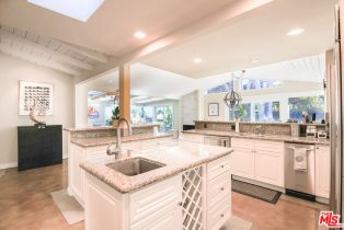 Single Family Residence, 29260 Sea Lion pl, Malibu, CA 90265 - 4