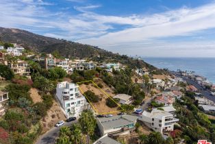 , 21415 Rambla Vista, Malibu, CA 90265 - 7