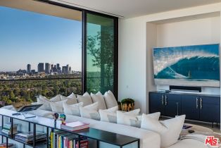 Condominium, 9040 Sunset blvd, West Hollywood , CA 90069 - 7