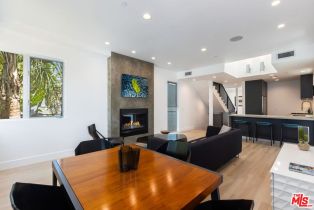 Single Family Residence, 300 Venice blvd, Venice, CA 90291 - 6