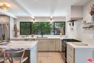 Single Family Residence, 4173 Sunswept dr, Studio City, CA 91604 - 15