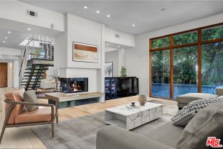 Single Family Residence, 1055 26th st, Santa Monica, CA 90403 - 4