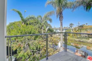 Single Family Residence, 2913 S Grand Canal, Venice, CA 90291 - 55