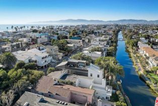 Single Family Residence, 2913 S Grand Canal, Venice, CA 90291 - 60