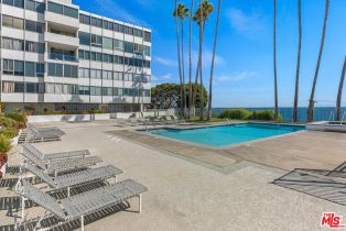 Condominium, 17352 Sunset blvd, Pacific Palisades, CA 90272 - 17