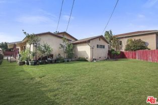 Single Family Residence, 22658 Victory blvd, Woodland Hills, CA 91367 - 4