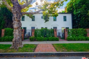 Townhouse, 133 Bedford dr, Beverly Hills, CA 90212 - 2